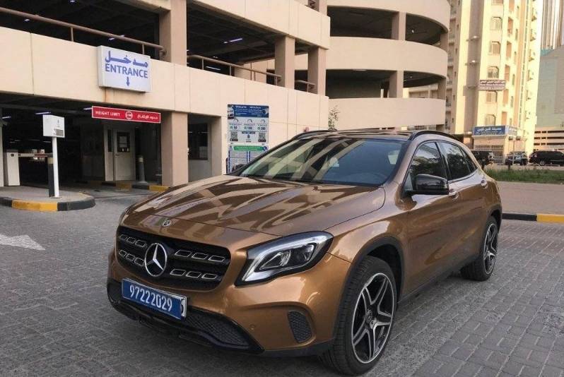 Mercedes GLA250 ٢٠١٨ للبيع