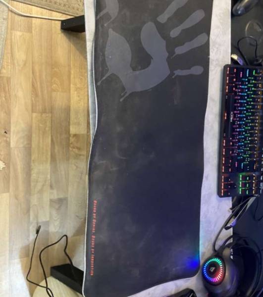 للبيع كيبورد ماوس باد و ماوس