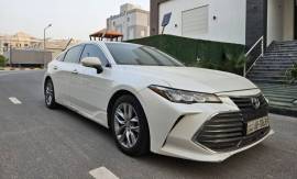للبيع تويوتا افالون ٢٠٢٢