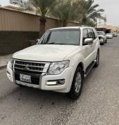 للبيع ميتسوبيشي باجيرو GLS-V6  2020