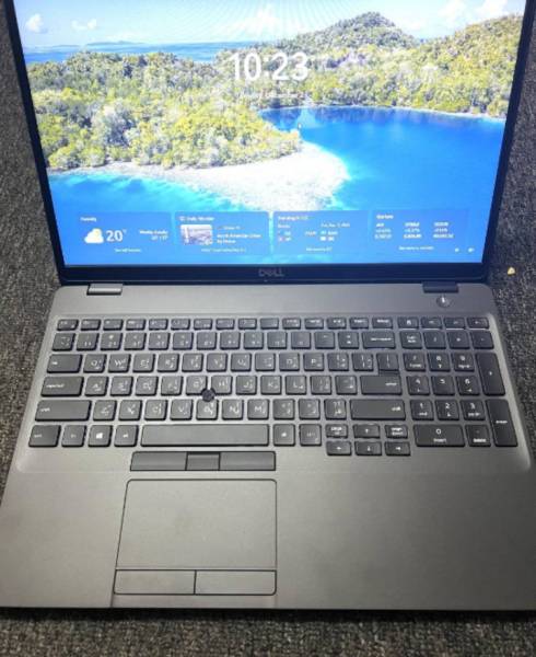 للبيع لابتوب بيزنس 5500 DELL LATITUDE