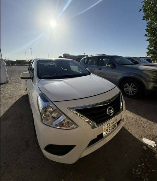 نيسان صني 2024 للبيع