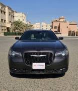 للبيع كرايسلر 300S 2020
