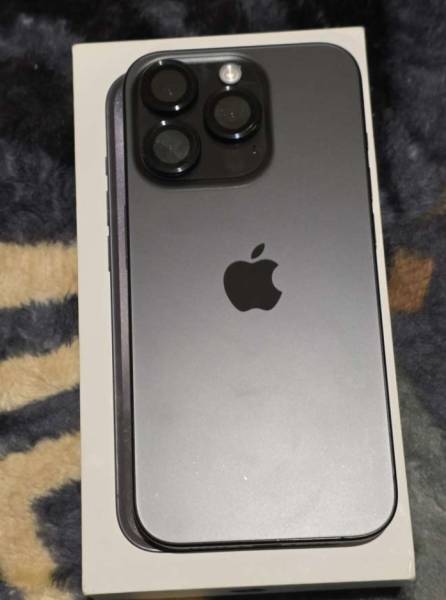 IPhone 15 pro للبيع