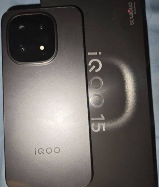 iqoo 15 global للبيع 