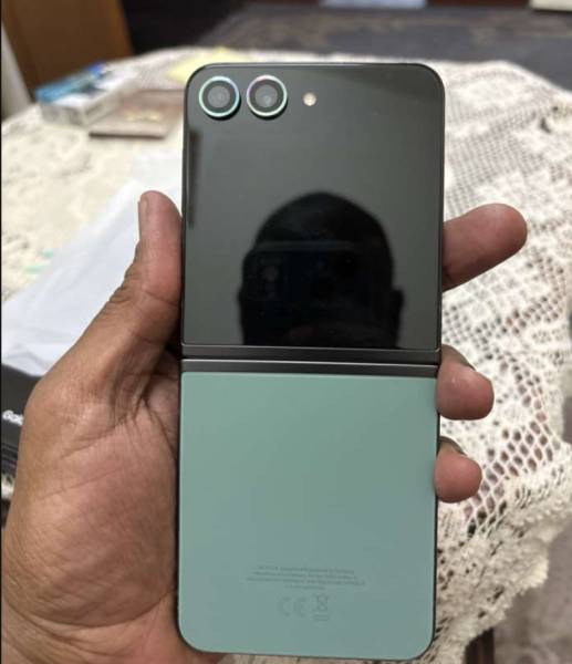 سامسونج فليب 5 للبيع