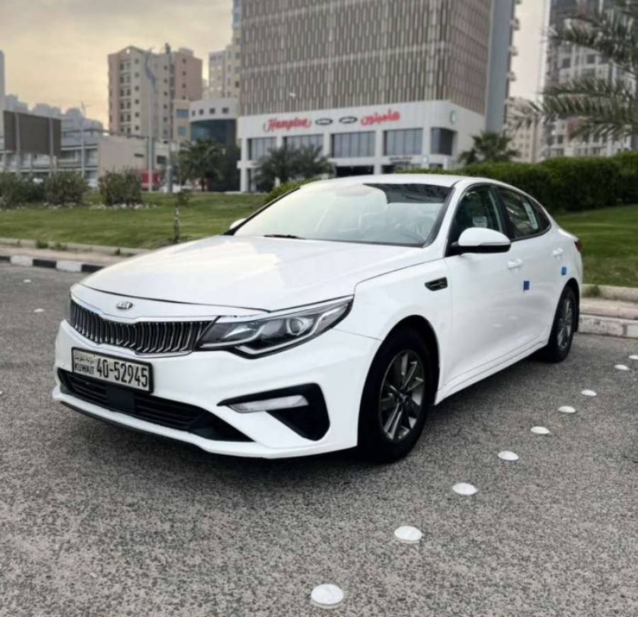 سيارة كيا اوبتيما 2014 للبيع