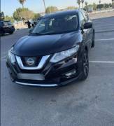 للبيع نيسان تريل 2019