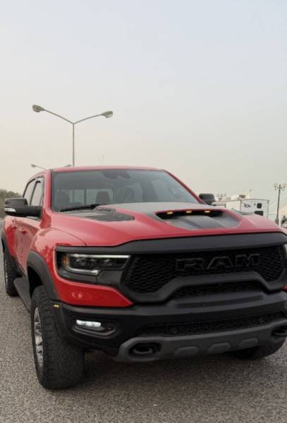 دوج رام TRX موديل 2022 للبيع