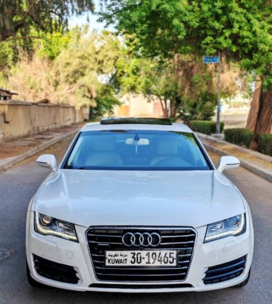 للبيع اودي A7  2014