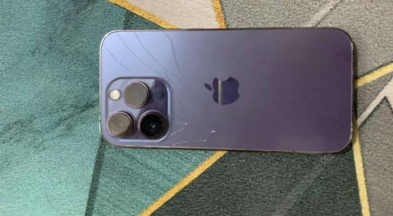 ايفون 14 pro للبيع