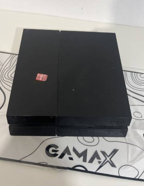 للبيع سوني ٤