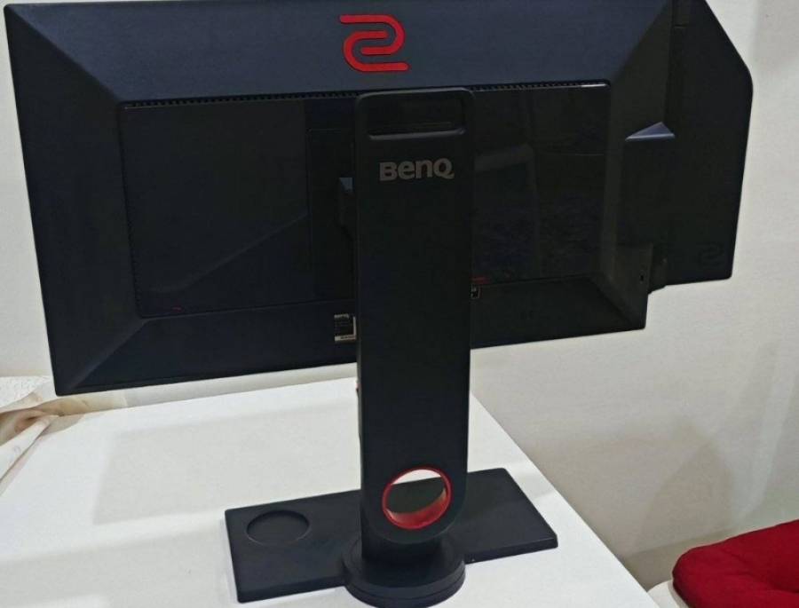 240Hz Full HD شاشه للبيع