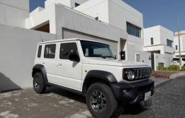 سوزوكي جيمني موديل ٢٠٢٥ للبيع 