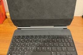 iPad Pro Magic keyboard for 11 inch للبيع 