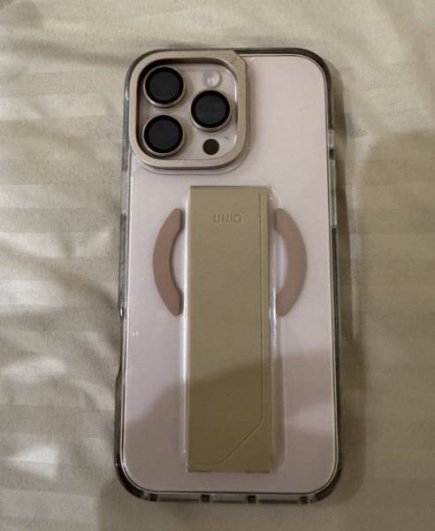 ١٦ برو ماكس للبيع ايفون