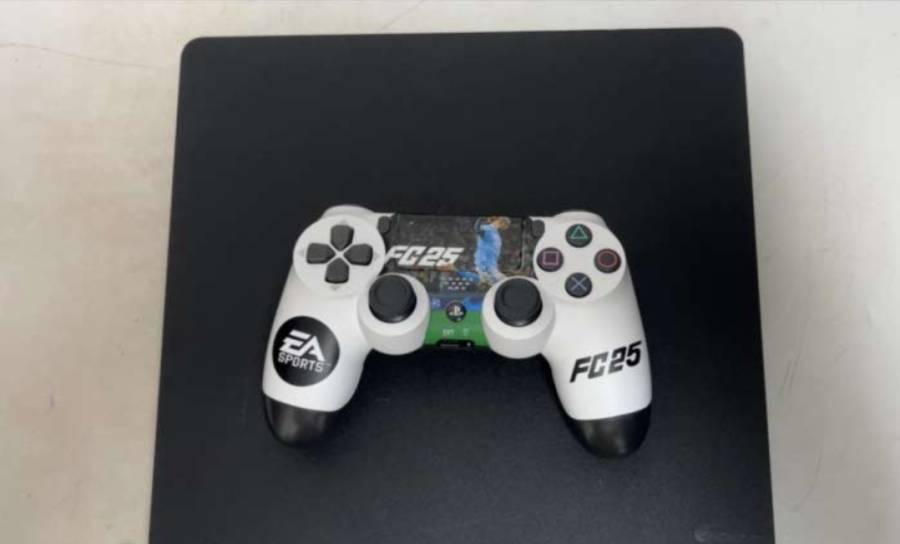 سوني فور اسلم للبيع