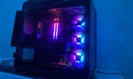 Rtx 5070 i91390kf للبيع بي سي