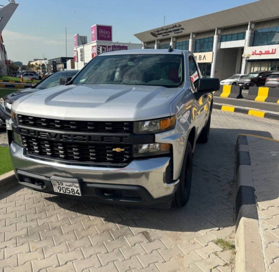 للبيع شيفروليه سلفرادو 2021