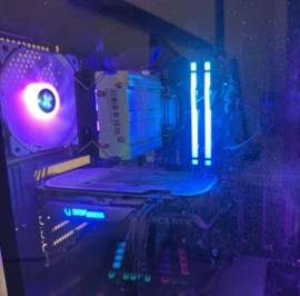 بي سي قيمنق للبيع