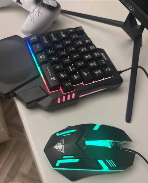 ماوس ويكبورد قيمنق احترافي للبيع