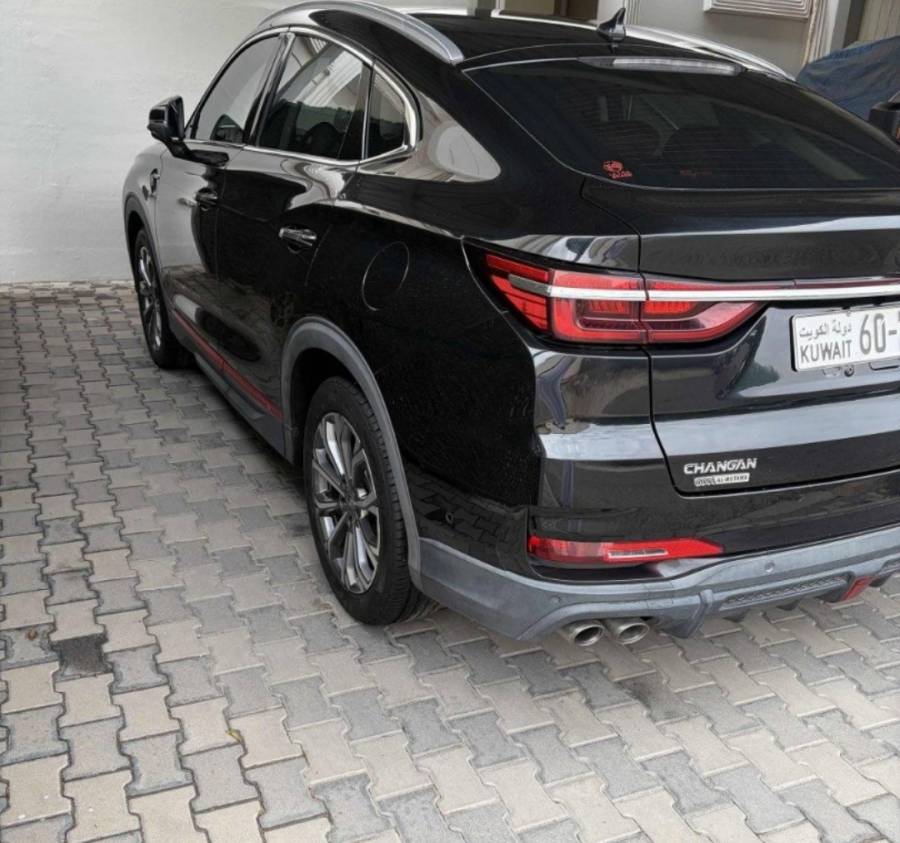 للبيع شانجان CS85 2023