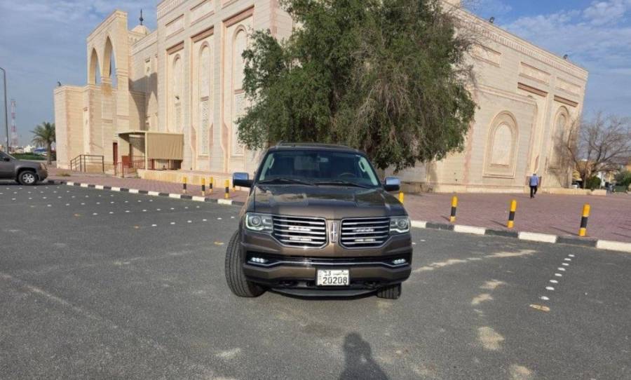 للبيع لنكولن نافيجيتر 2015