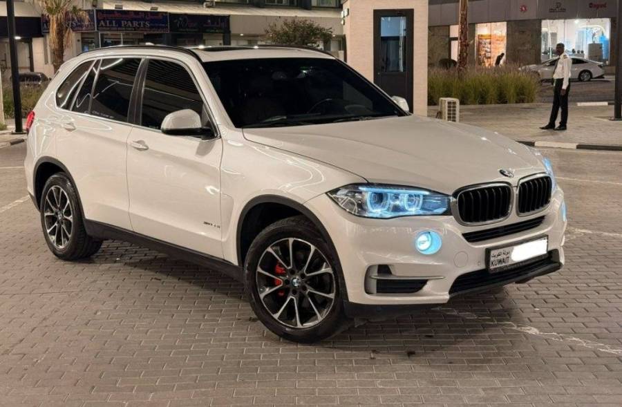 للبيع 3.51 BMW X5 للبيع 2016