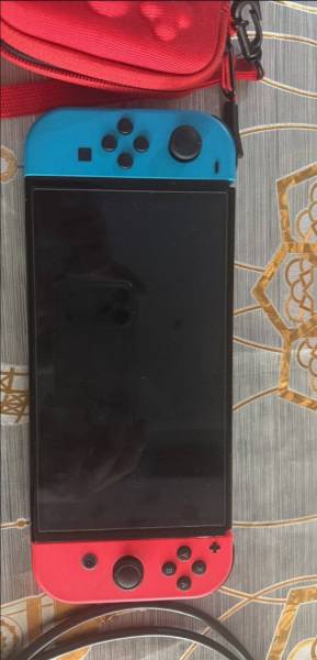 Nintendo switch oled للبيع