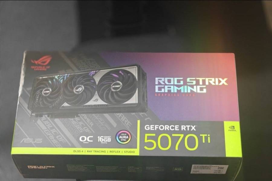 Asus ROG STRIX RTX 5070 للبيع