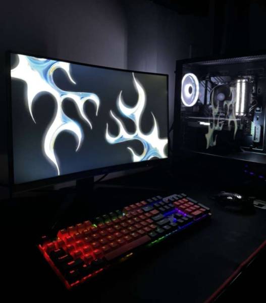 Gaming pc للبيع