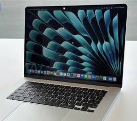 MacBook M4 Air للبيع 