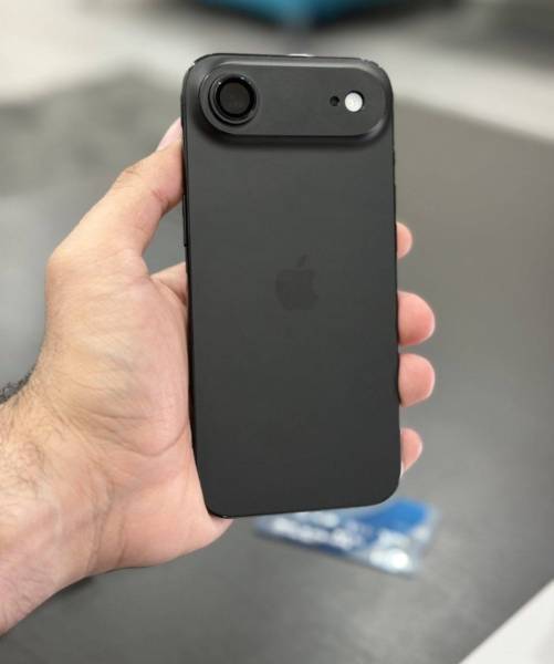 iPhone Air للبيع