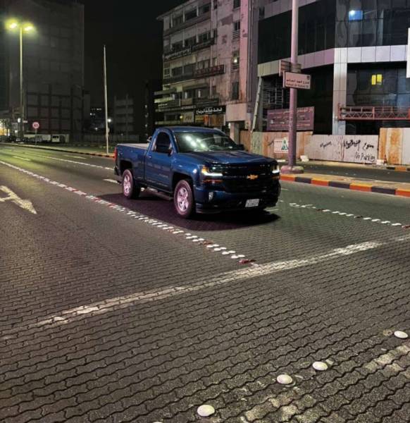 للبيع او للبدل شيفروليه سلفرادو 2017 LT