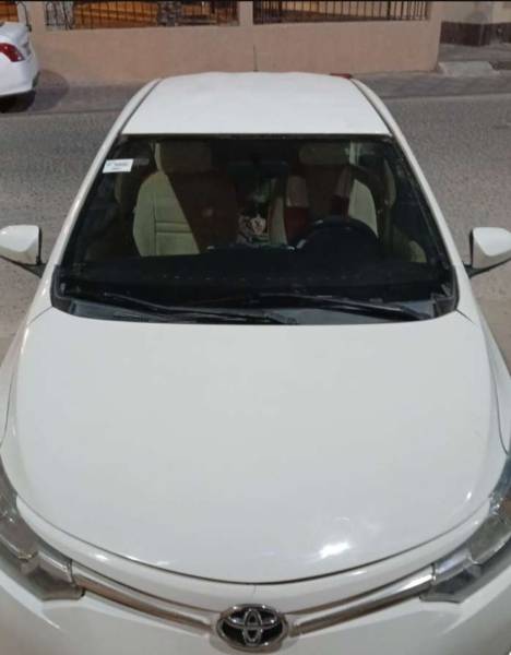 للبيع  تويوتا ياريس 2016