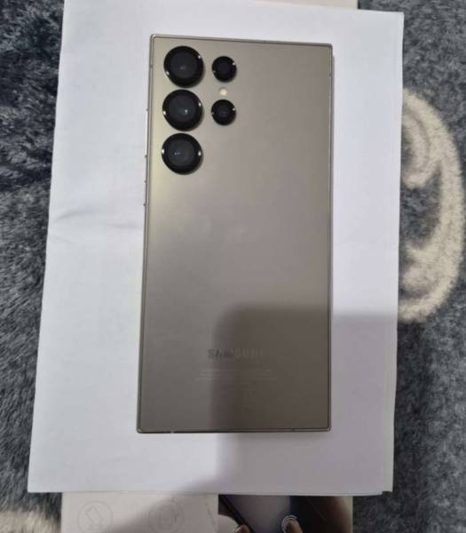 SAMSUNG S24 ULTRA للبيع