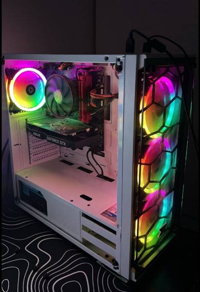 بي سي للبيع