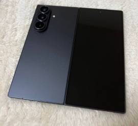 للبيع سامسونج فولد 7