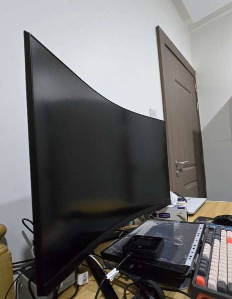 samsung odessy للبيع شاشة 