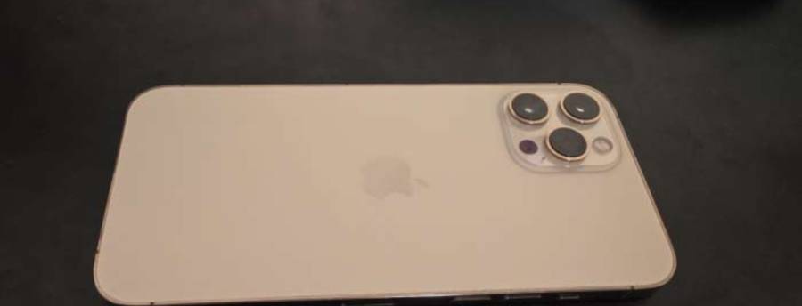 Max Pro 12 iPhone للبيع