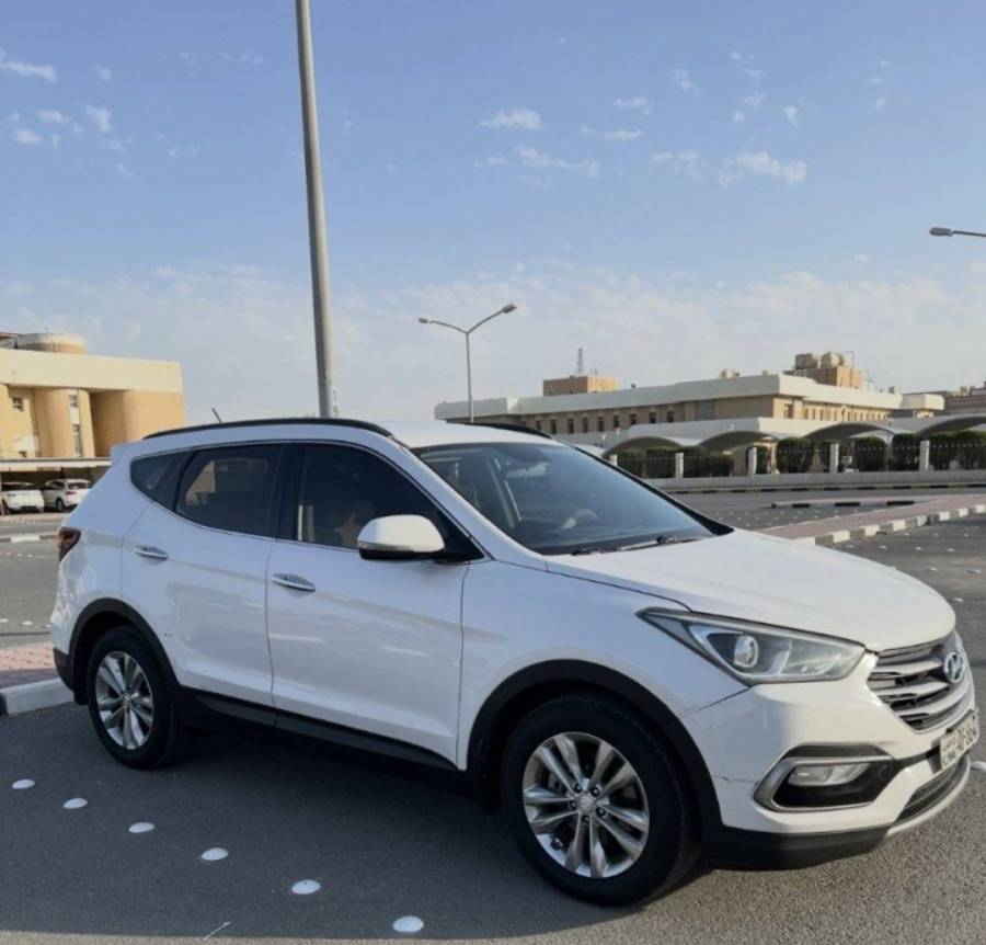 هيونداي سنتافي 2017 للبيع