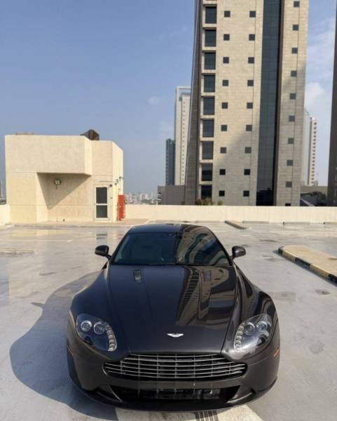 للبيع أوستن مارتن فانتج 2015