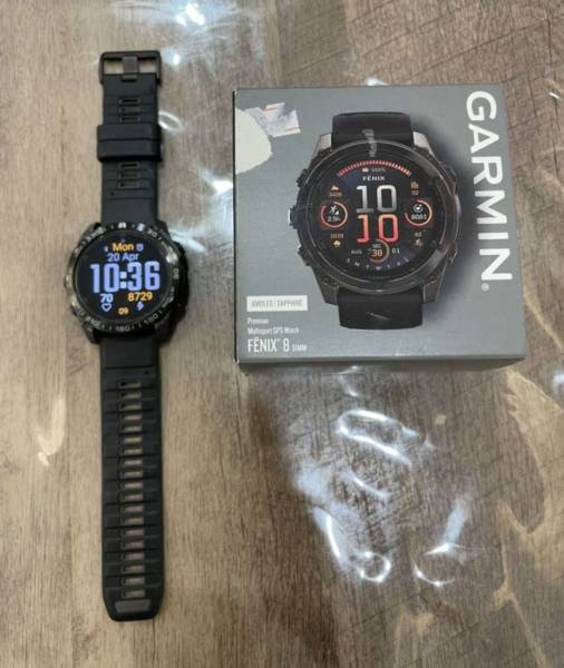 ساعة جارمن فينكس 8 للبيع 