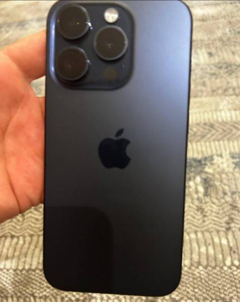 للبيع ايفون 15 برو