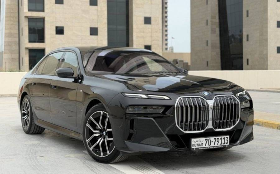 BMW 735Li  2023 للبيع