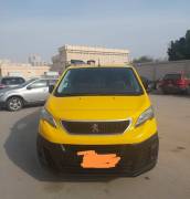 للبيع بيجو إكسبريت 2022