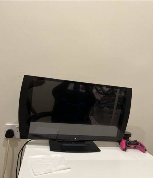 للبيع شاشه سوني 3 3D