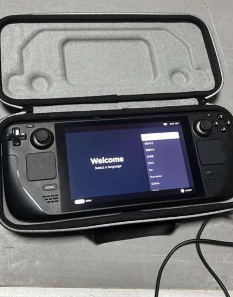 Steam deck للبيع