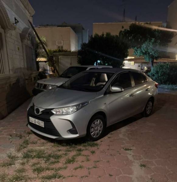 تويوتا يارس Basic2021 للبيع