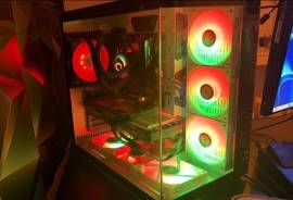 للبيع بي سي كامل